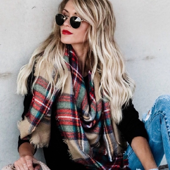 Accessories - PLAID PRINT OVERSIZED BLANKET SCARF Accessories - PLAID PRINT OVERSIZED BLANKET SCARF